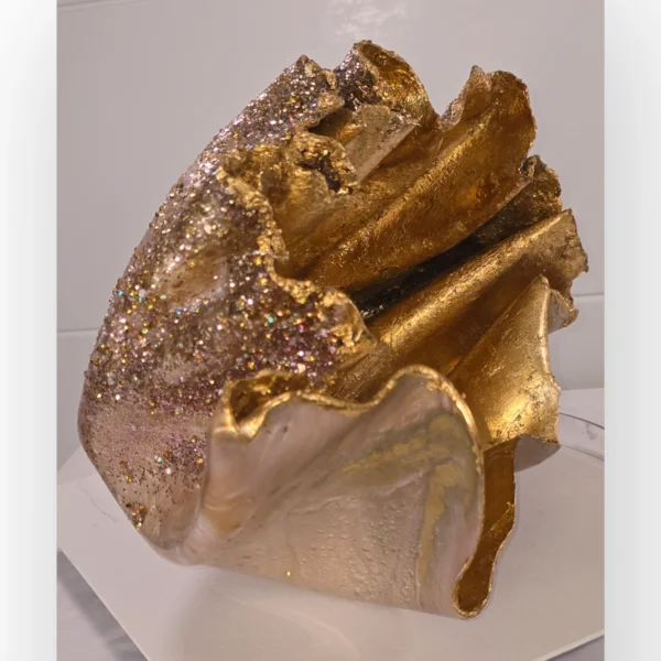Handmade Pinky Gold Oyster Shell Candle Holder - Image 4