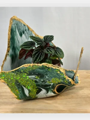 Small Irregular tea light green bowl