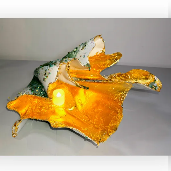 Medium Clam Shell Apple Green Gold Foiled gemmed - Image 3
