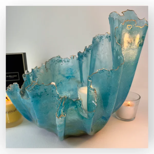 Large gold fish blue bowl - Image 5