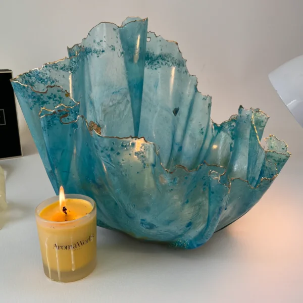 Large gold fish blue bowl - Image 3