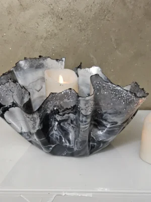 Old Black, Silver foiled fruit bowl