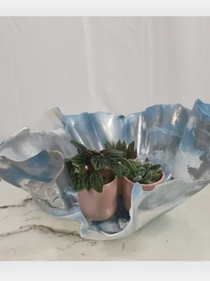 46. OLD SOFT BLUE, WHITE AND SILVER FRUIT BOWL (4)