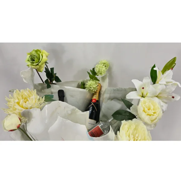 Giant Icea Bucket pastels with leafs for flowers - Image 3
