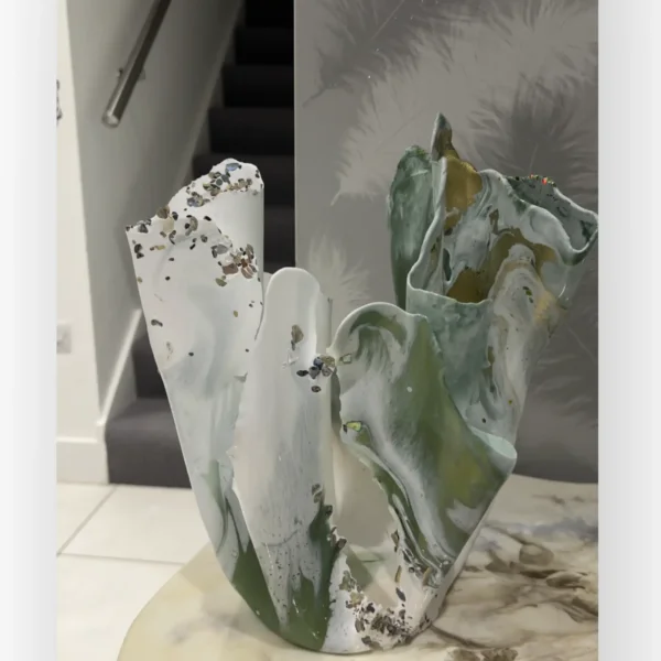 Medium Green white gold sculpture vase# - Image 2