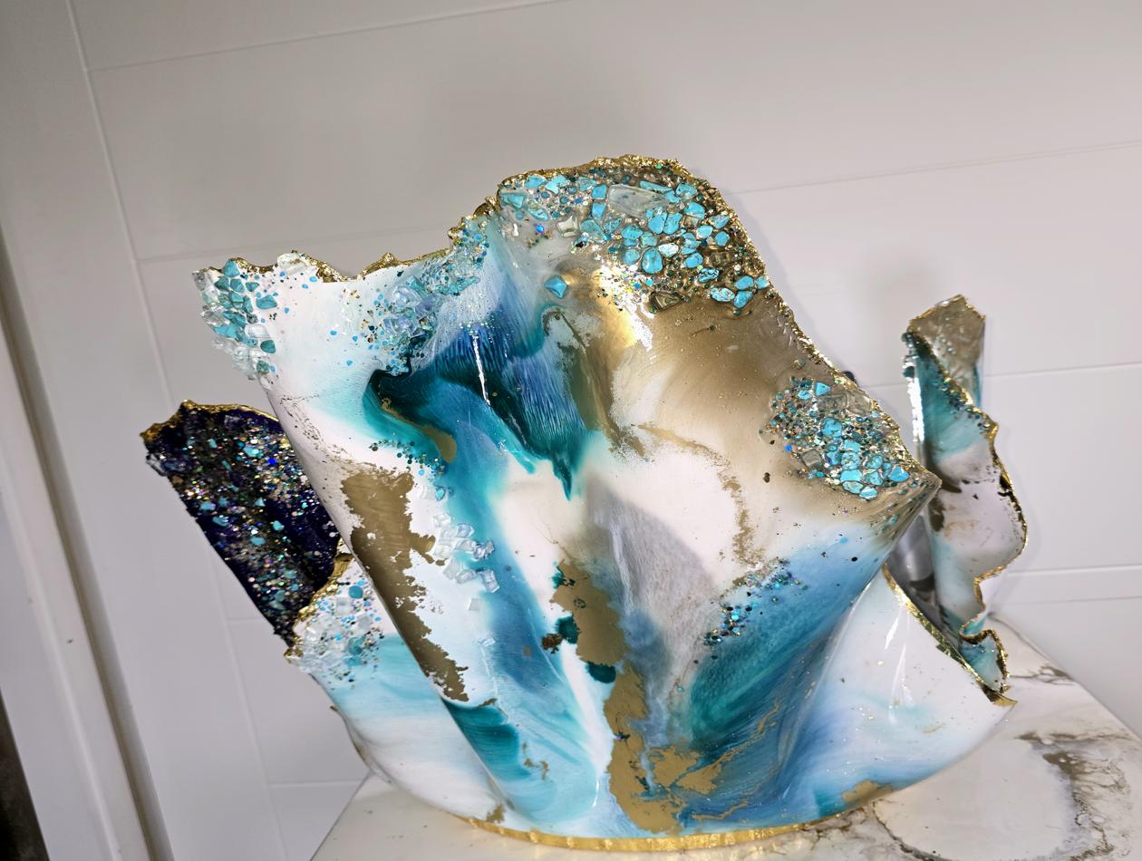 Giant Magazine Holder in teal and purple - Image 7