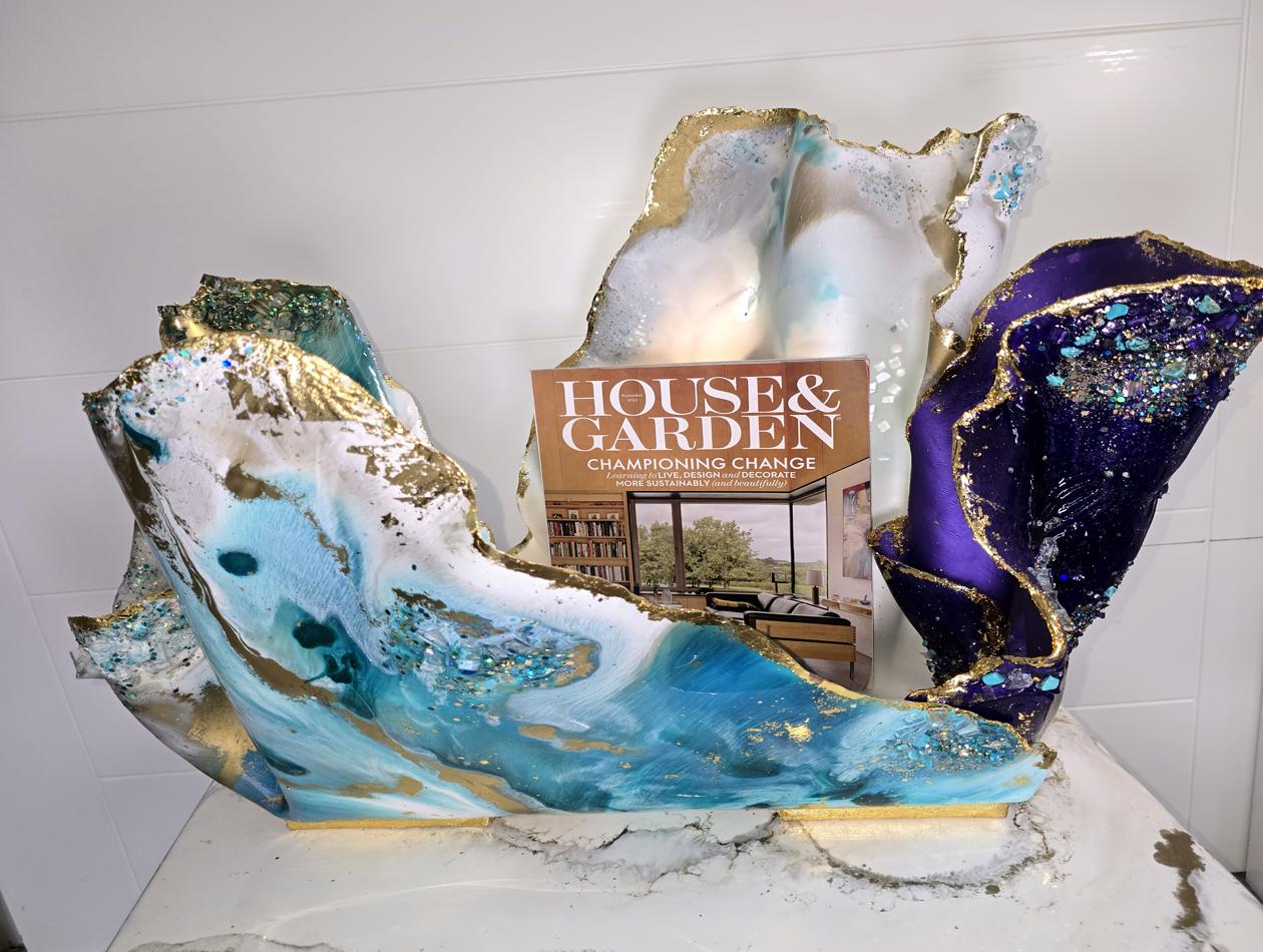 Giant Magazine Holder in teal and purple - Image 8