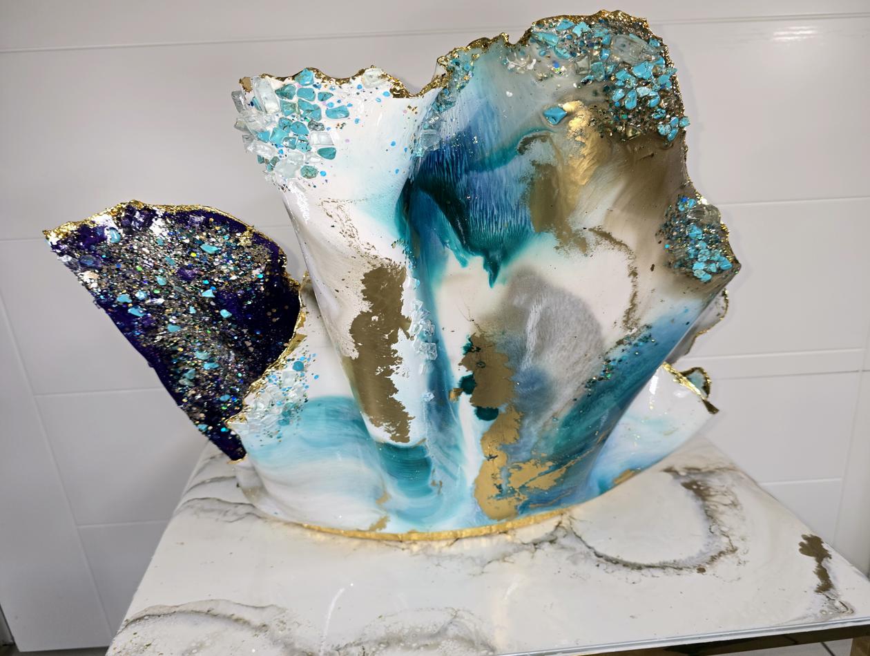 Giant Magazine Holder in teal and purple - Image 10