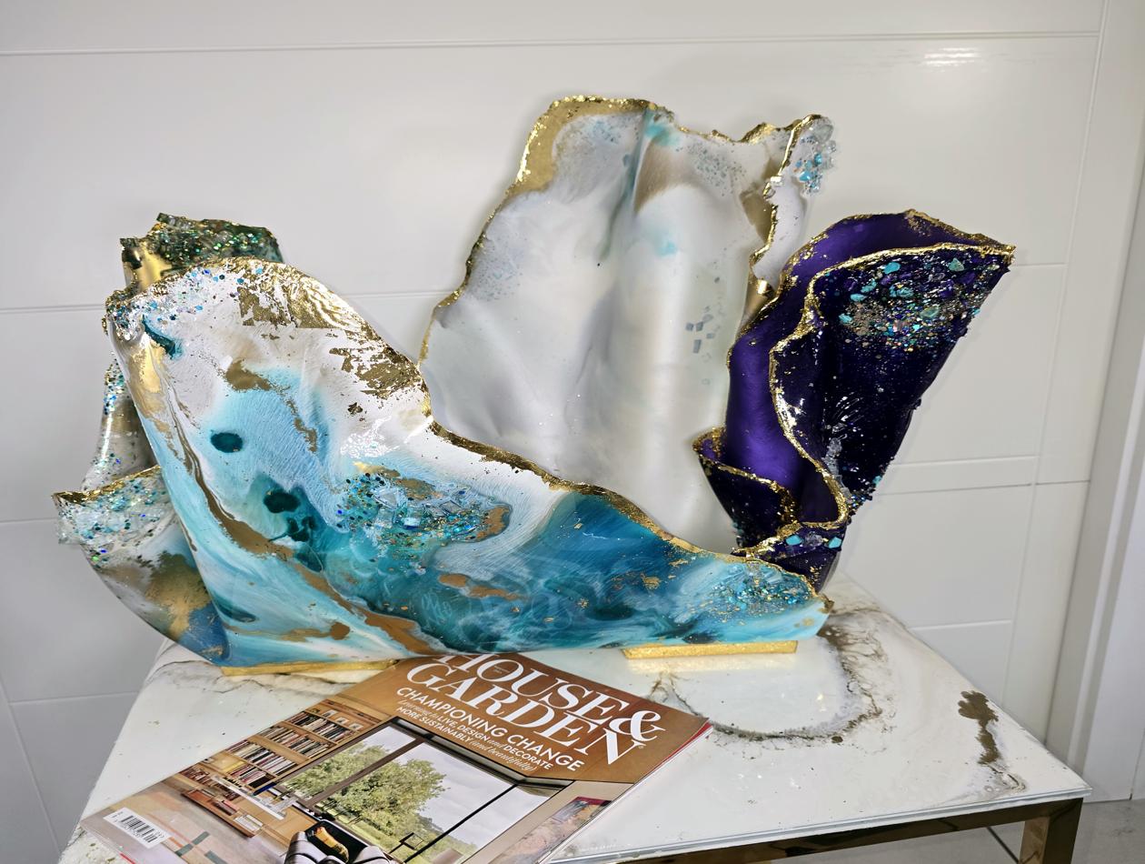 Giant Magazine Holder in teal and purple - Image 11