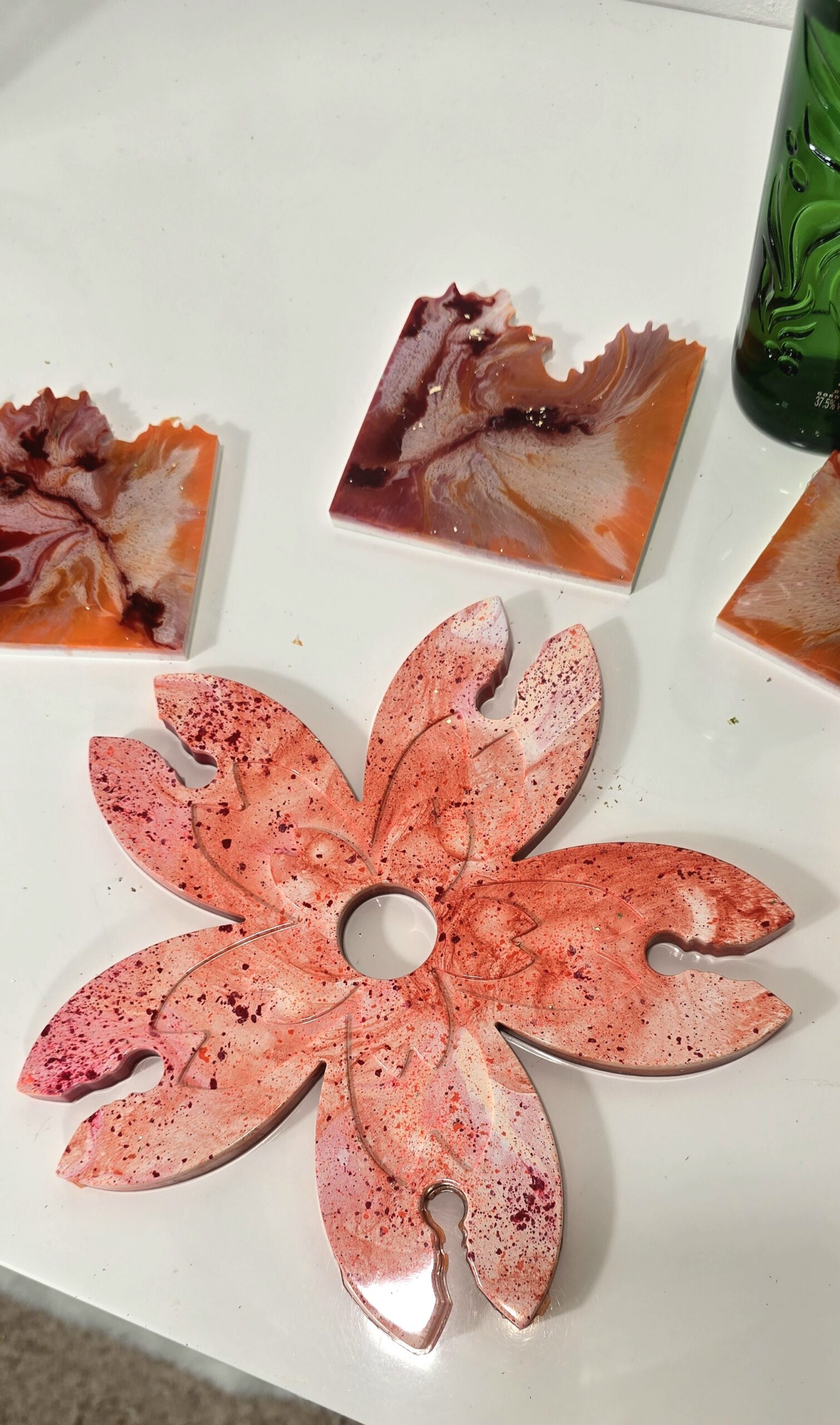 Over Bottle Red & White Bronze foiled 5 pronged Glass Holder (matching items available matches MAX0076) - Image 5